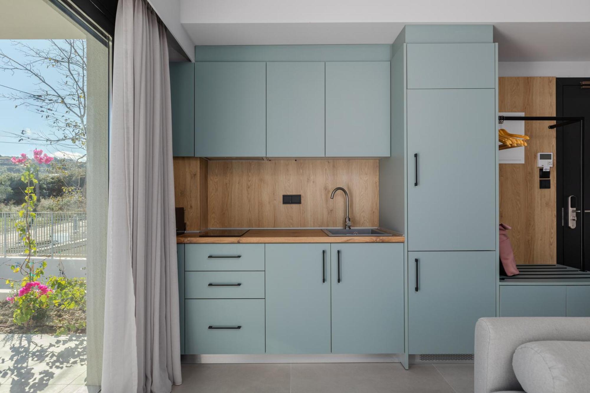 The 8 Suites Polychrono Bagian luar foto