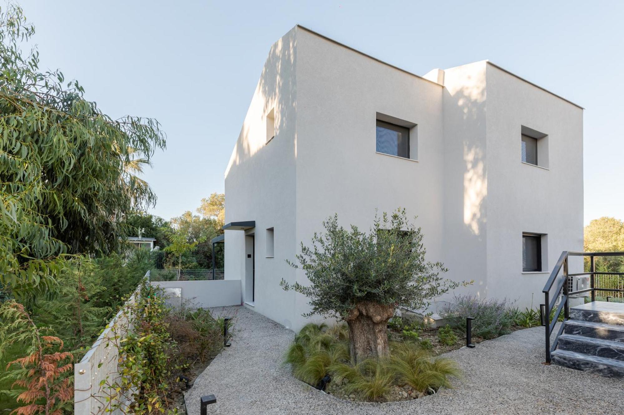 The 8 Suites Polychrono Bagian luar foto