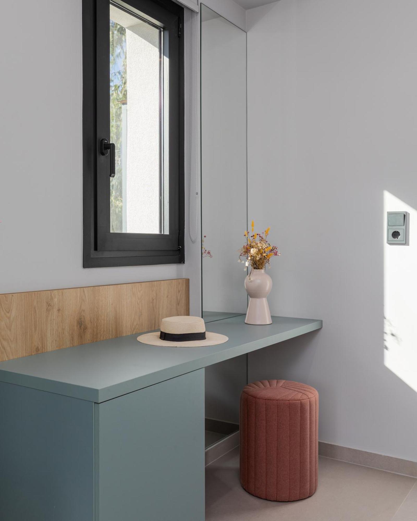 The 8 Suites Polychrono Bagian luar foto