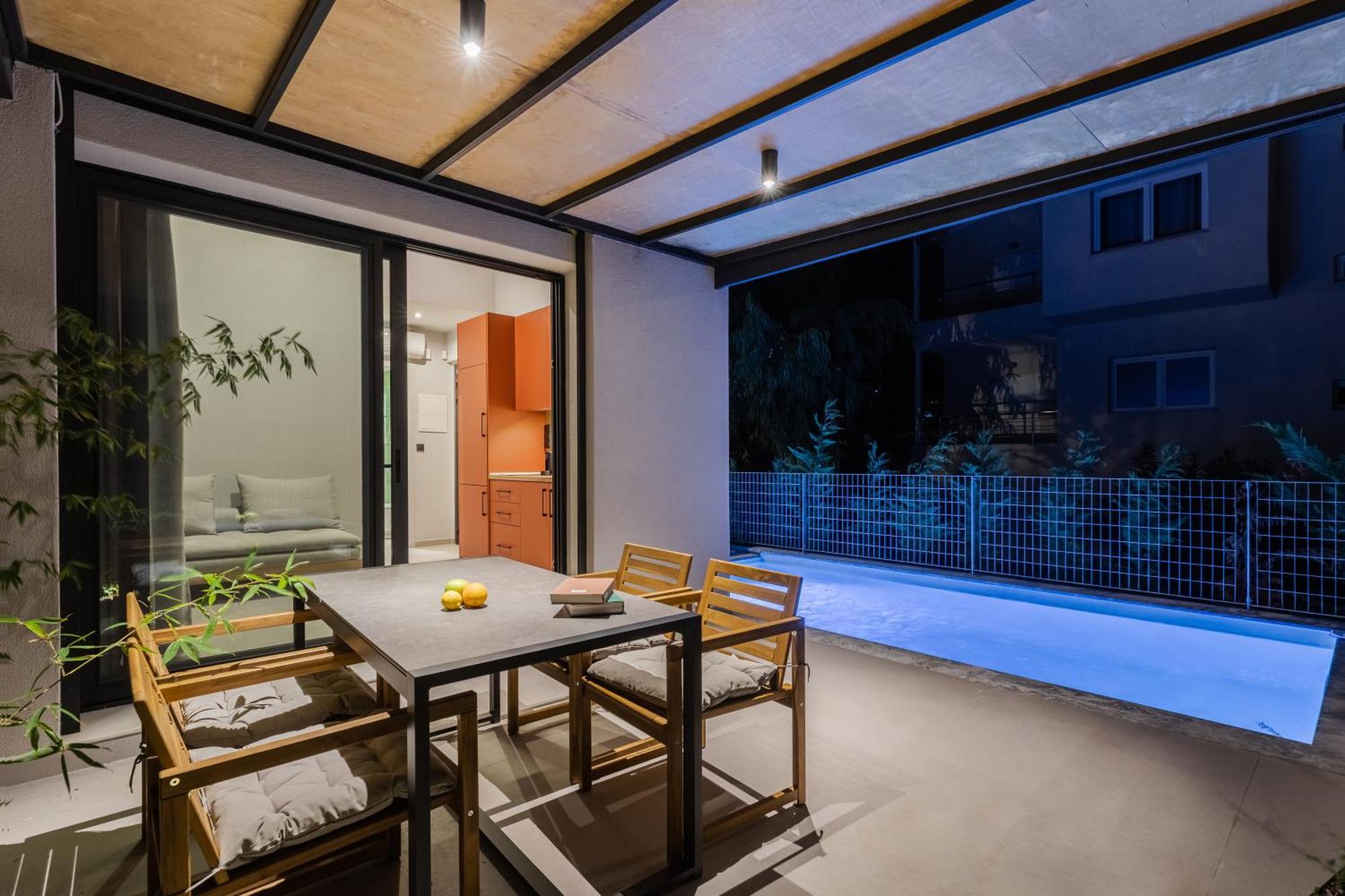 The 8 Suites Polychrono Bagian luar foto